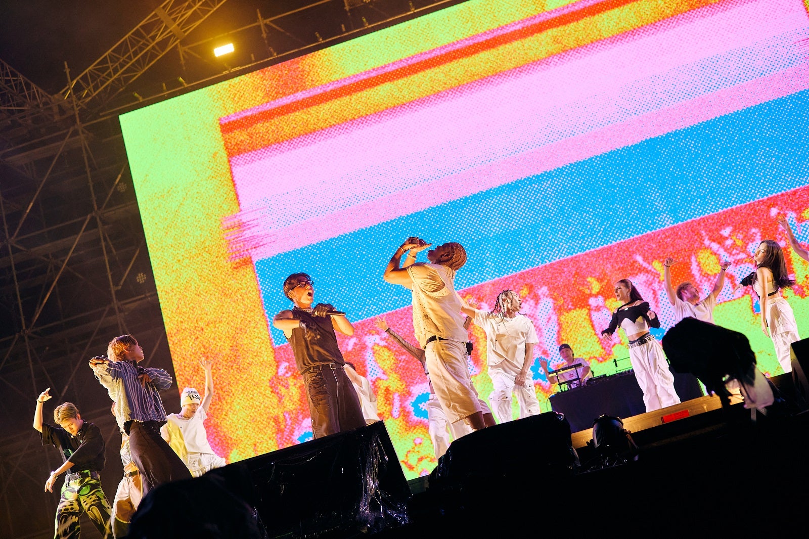 ELLY/CrazyBoy（提供素材）