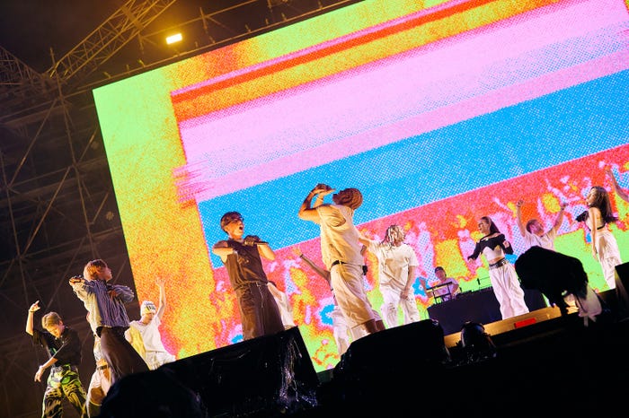 ELLY/CrazyBoy(提供素材)