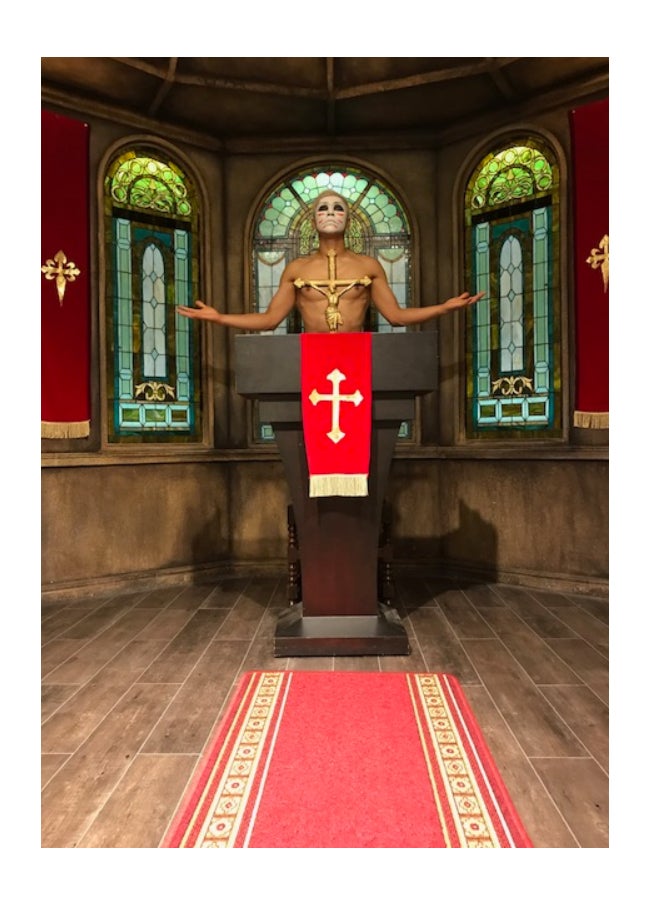 ゴールデンボンバー樽美酒研二 裸神父 が 衝撃的すぎる と話題 モデルプレス