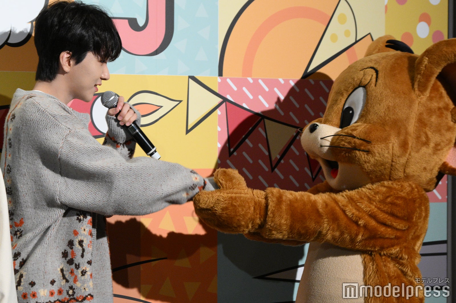 ジェリーと友達になったWOONHAK（ウナク）（C）モデルプレス