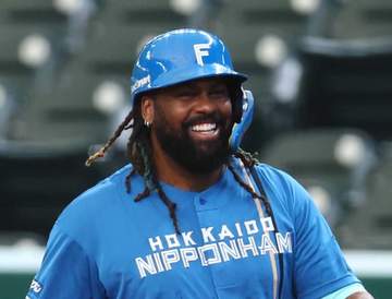 日本ハム・レイエスが帰国「このチームの未来は明るいと思いますし、自分もその1ピースになりたい」来季残留の見通し