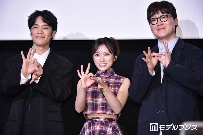 小野賢章、矢吹奈子、キム・ヨンファン監督(C)モデルプレス