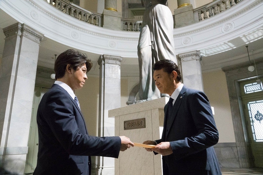 「テミスの剣」シーンカット（画像提供：テレビ東京）