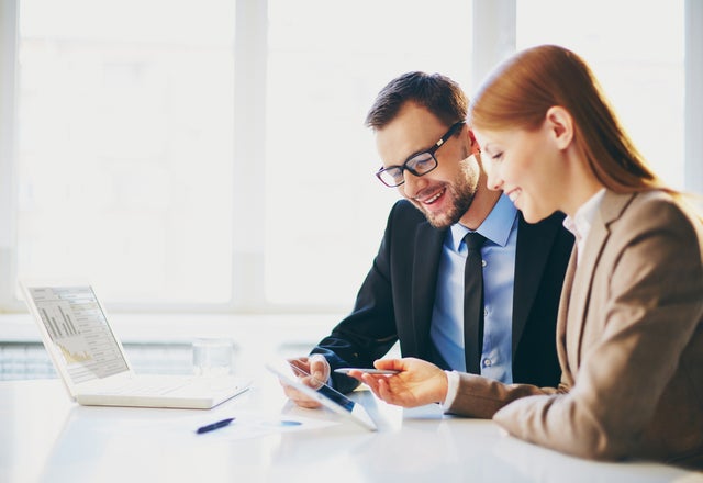 現実は甘くない よく目が合う相手とのその後エピソード モデルプレス