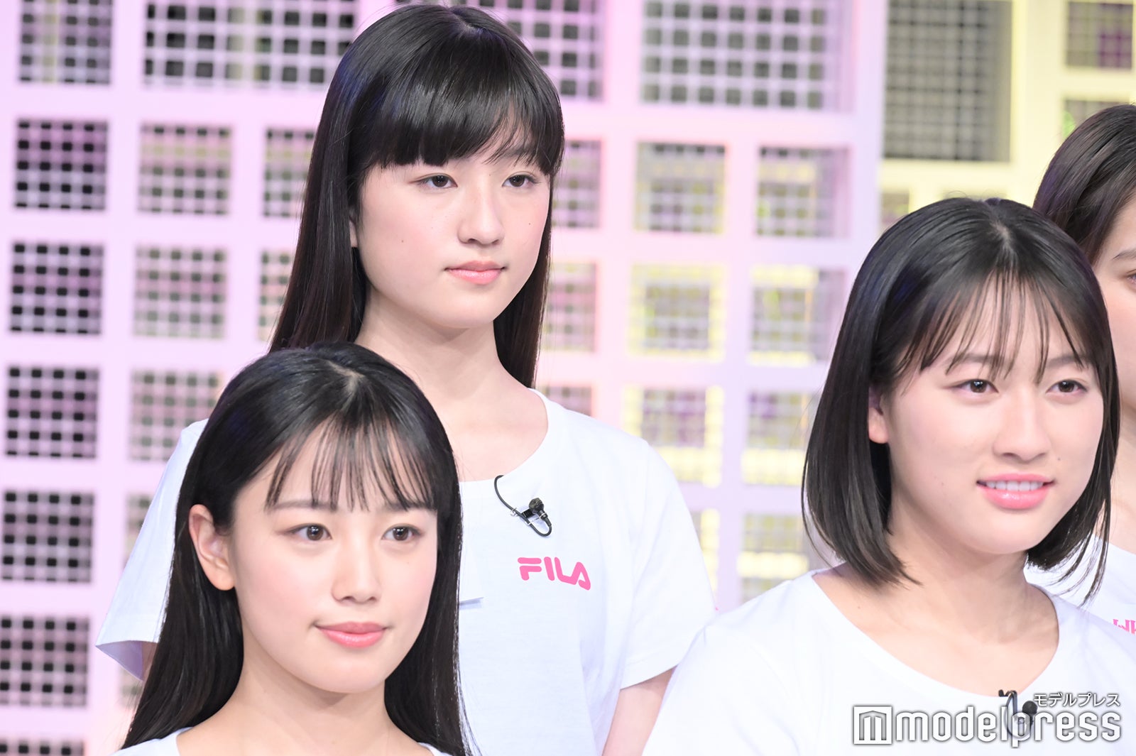 （左から）永島彩花、市野姫吏、釜屋舞姫（C）モデルプレス