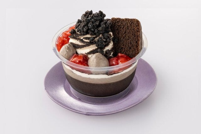 セブン-イレブン プリンケーキパフェ セブン-イレブンのプリンケーキパフェ