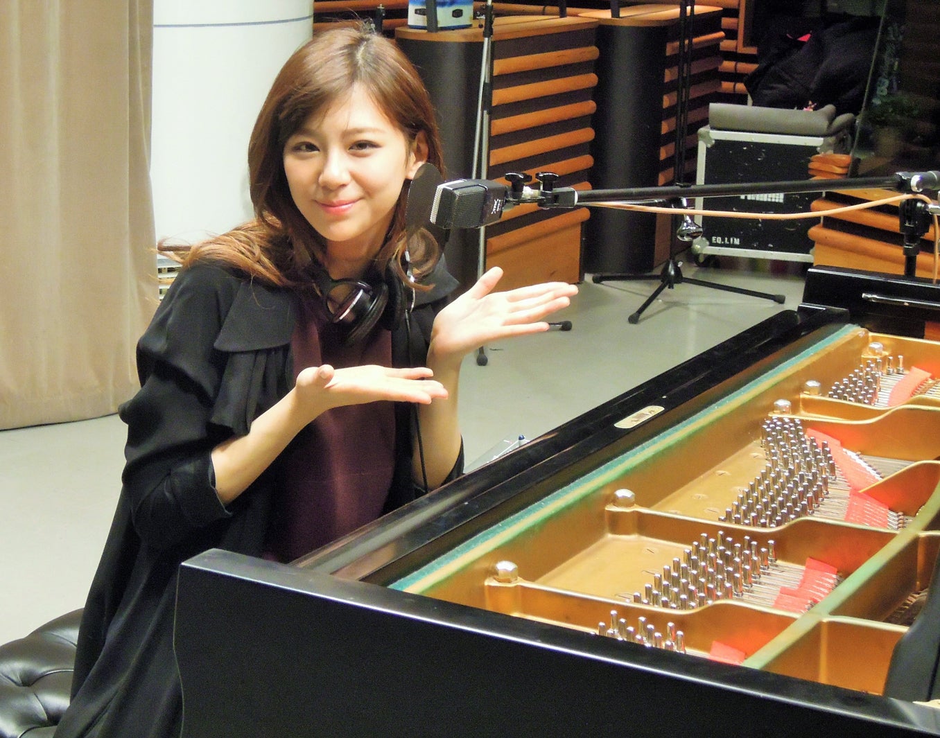 西内まりや、初の試みに緊張「気持ちが伝わるといいです」