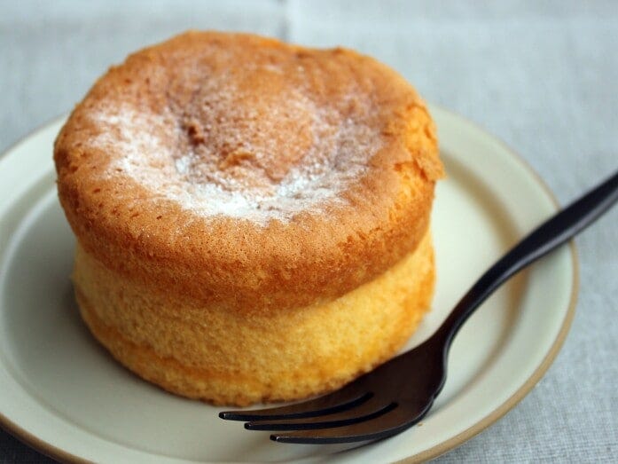 生地はコシがありつつも、ふんわりと口どけのよい食感です