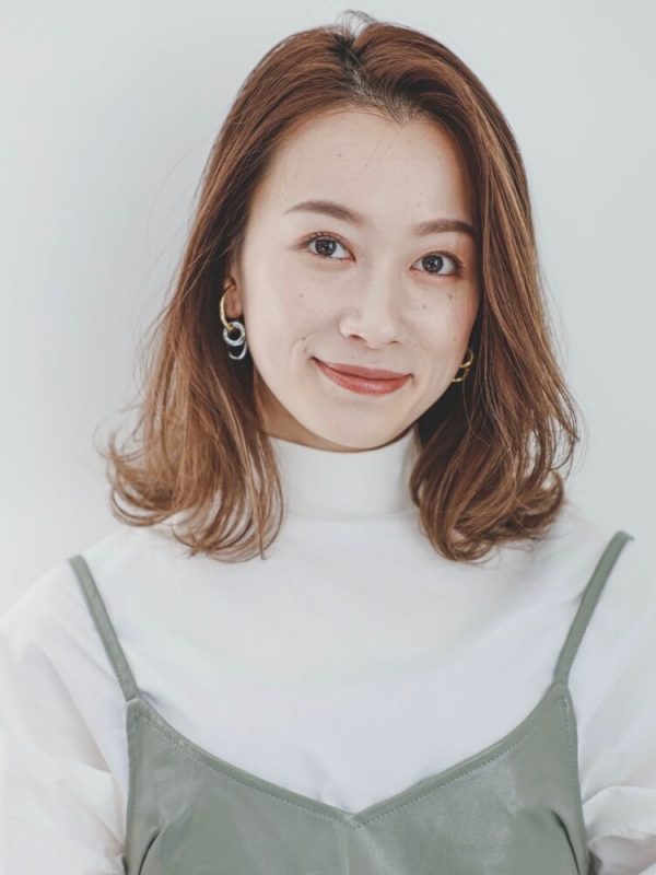 骨格診断ナチュラルさんに似合うミディアムヘア特集 失敗しにくい髪型を選ぼう モデルプレス 骨格診断ナチュラルさんに似合うミディアムヘア特集 失敗しにくい髪型を選ぼう モデルプレス