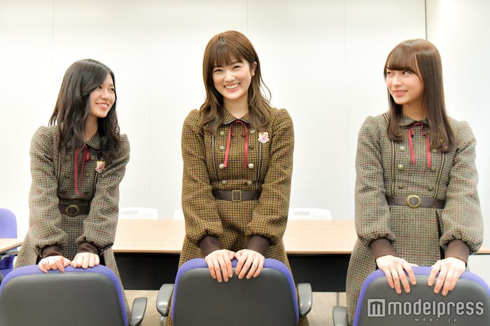 寺田蘭世、樋口日奈、鈴木絢音(C)モデルプレス