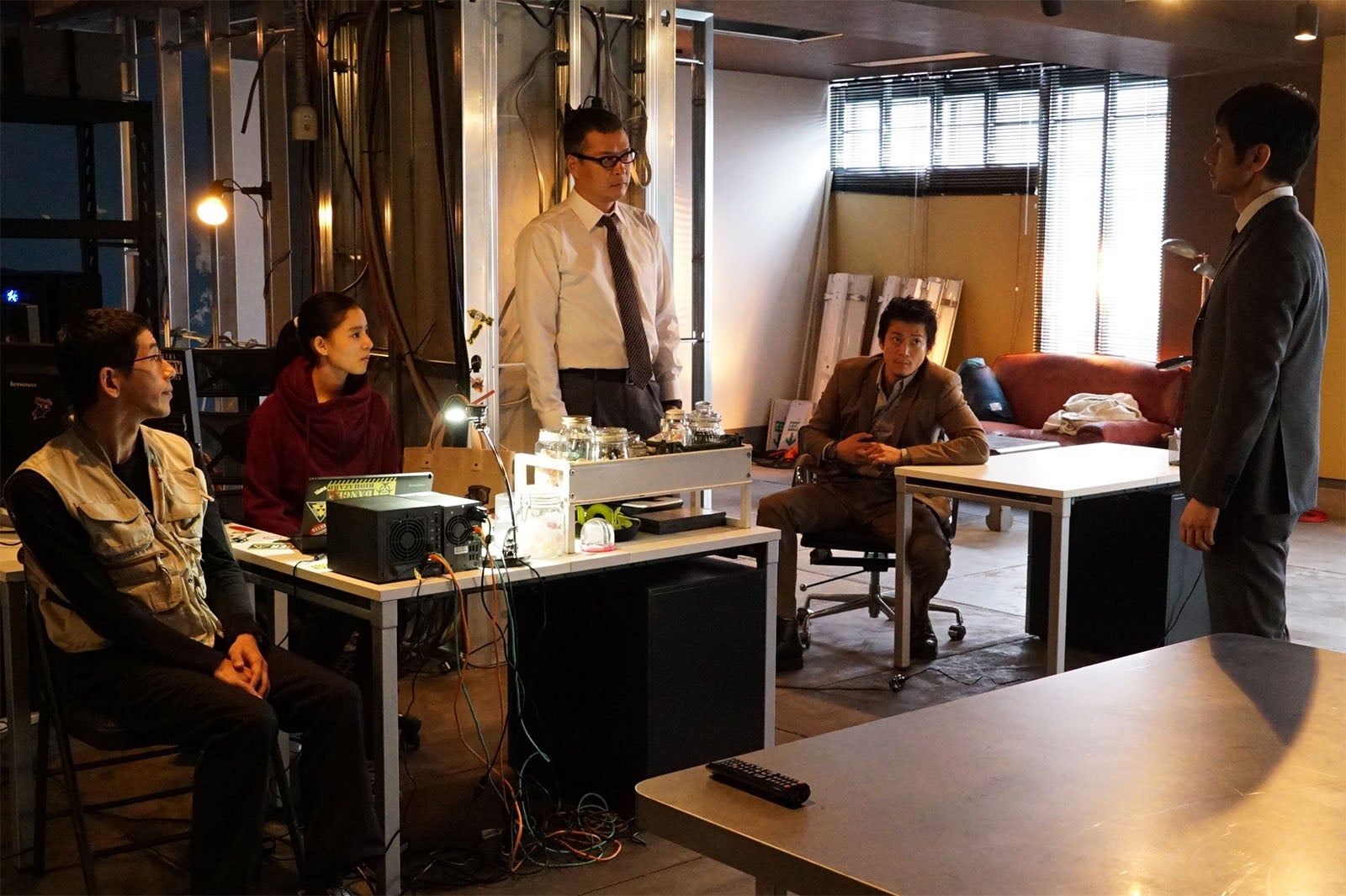 「CRISIS　公安機動捜査隊特捜班」第2話より／画像提供：関西テレビ