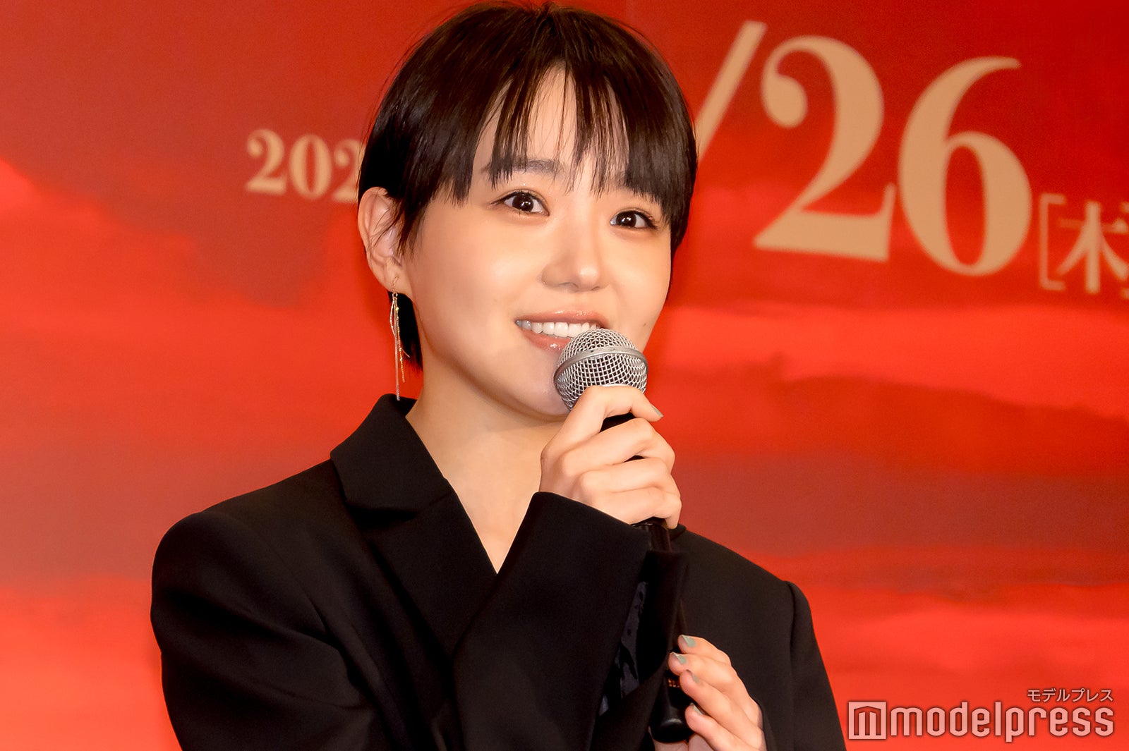 奈緒（C）モデルプレス