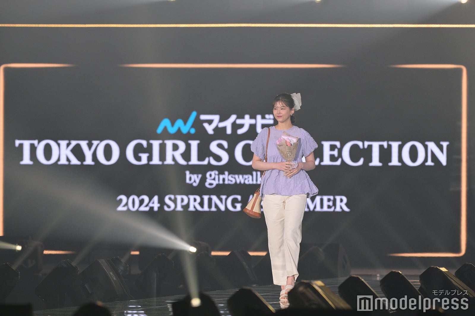 渡邉理佐（C）モデルプレス