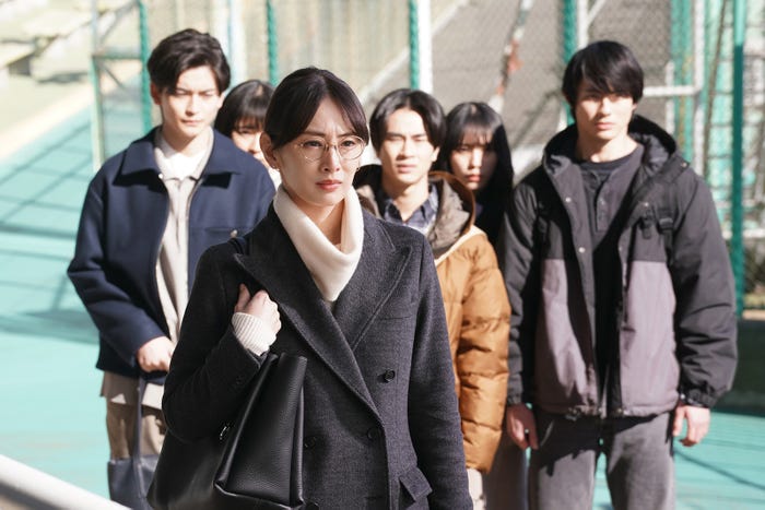 高橋文哉、河村花、北川景子、前田旺志郎、南沙良、前田拳太郎 「女神の教室~リーガル青春白書~」第6話より(C)フジテレビ