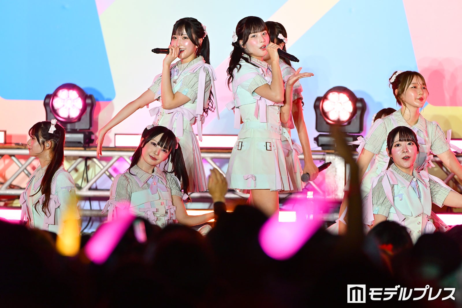 ≒JOY（C）モデルプレス