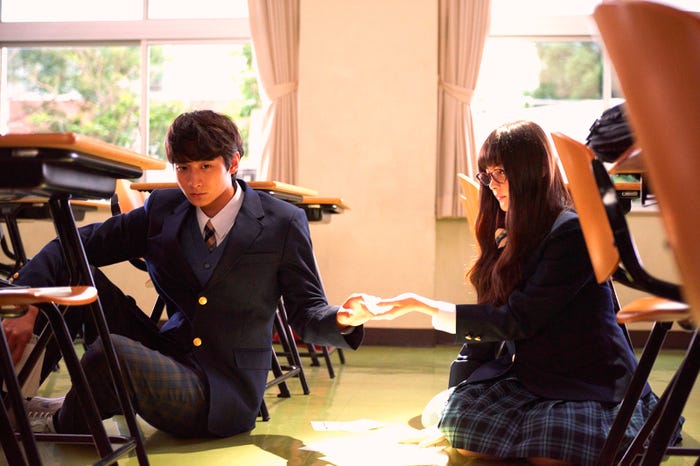 映画『わたしに××しなさい!』(6月23日公開)より(C)遠山えま/講談社 (C)2018「わたしに××しなさい!」製作委員会