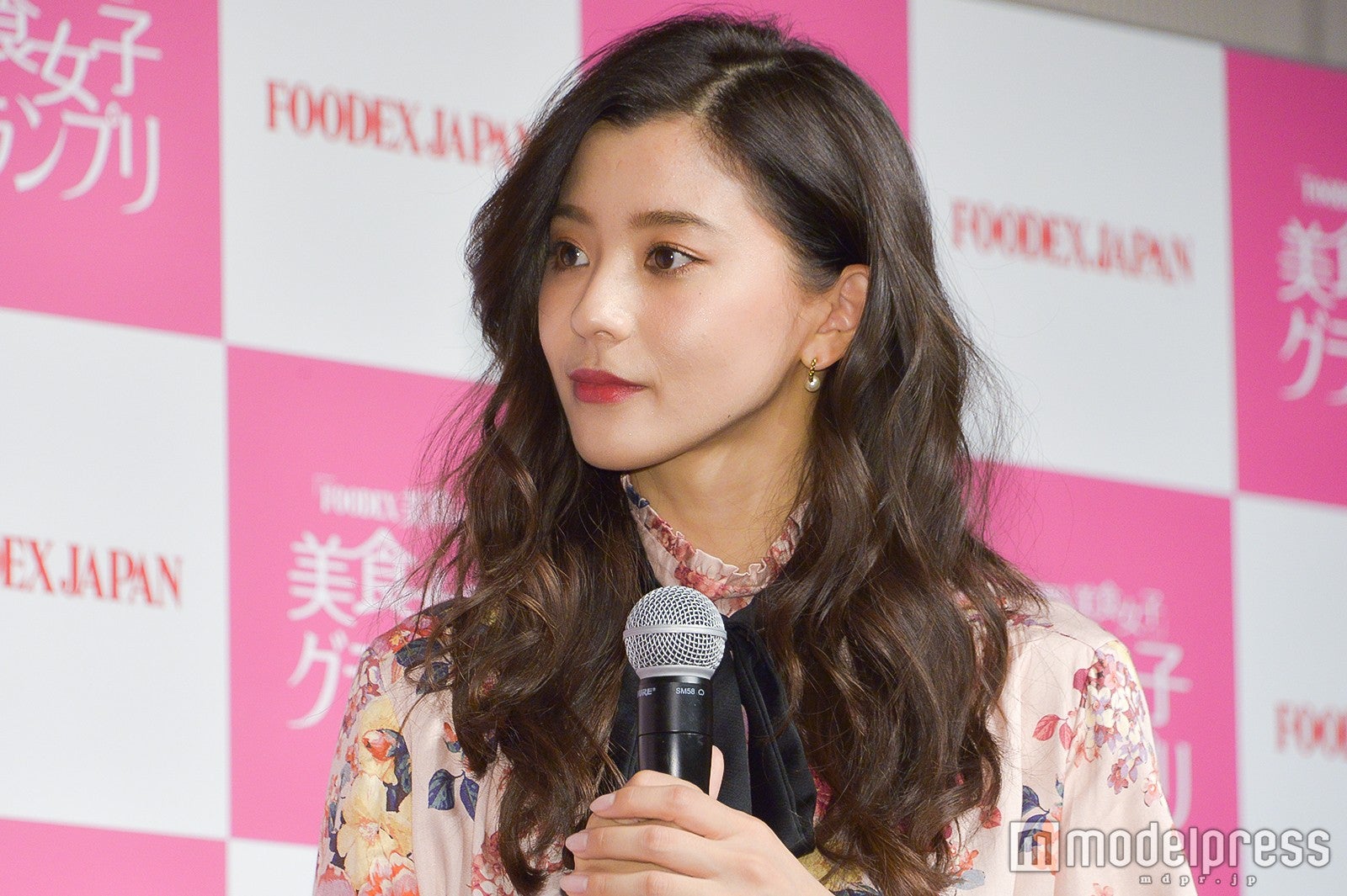 朝比奈彩 （C）モデルプレス