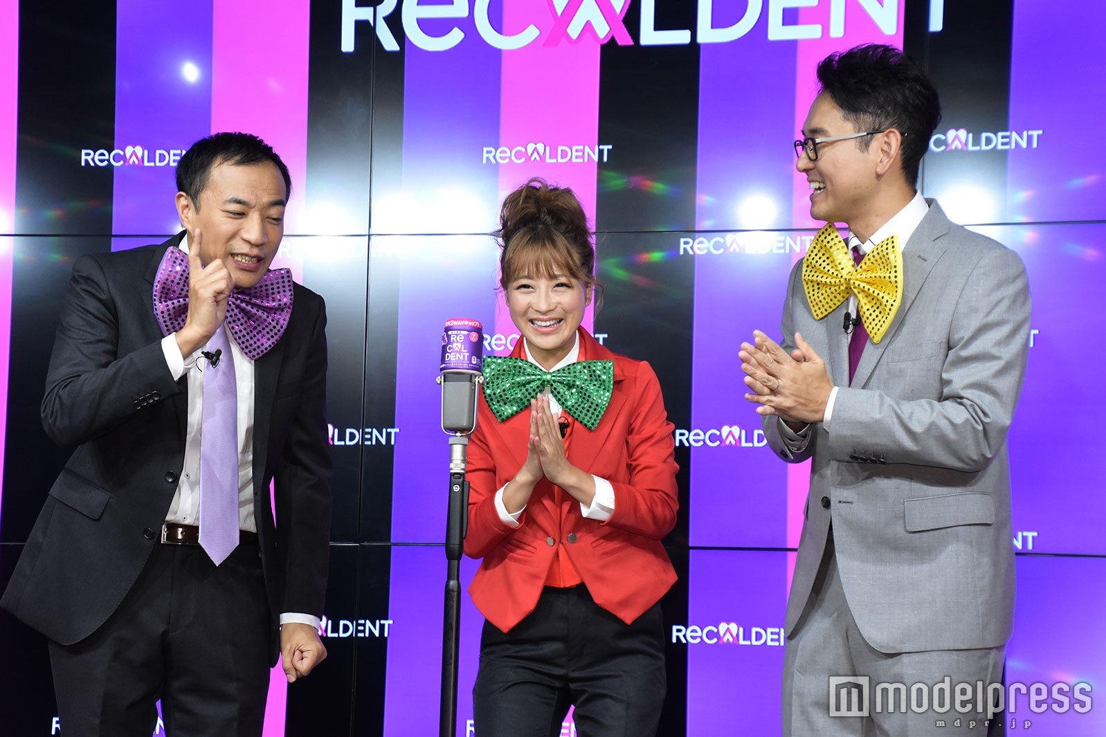 塙宣之、鈴木奈々、土屋伸之（C）モデルプレス