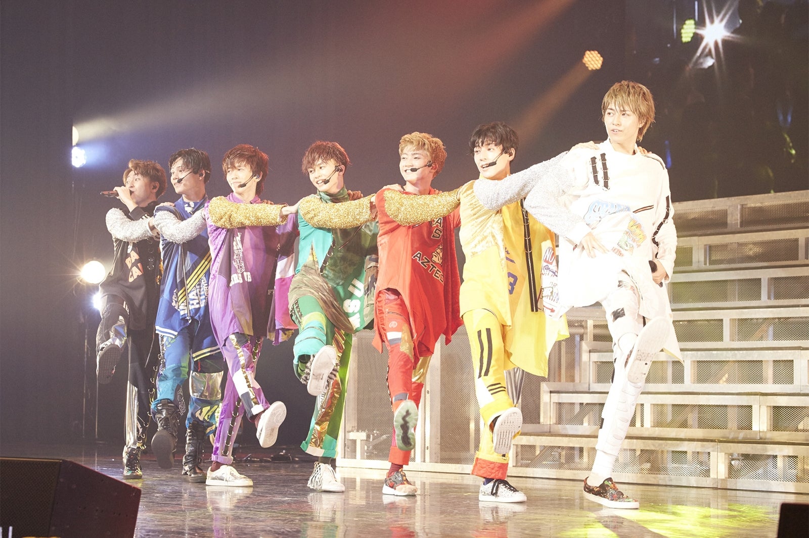 超特急（写真提供：SDR）