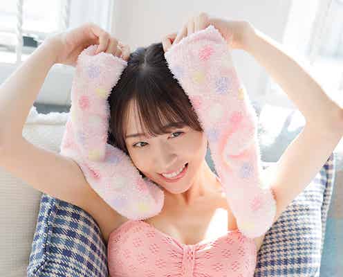TikTokで話題・FRUITS ZIPPER櫻井優衣、美くびれ際立つ水着姿解禁 デジタル写真集アザーカット公開