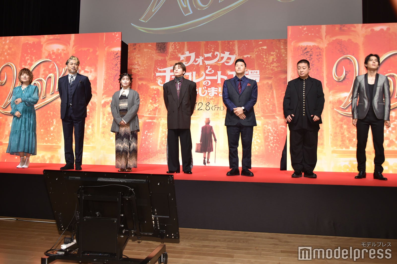 （左から）松本梨香、岸祐二、セントチヒロ・チッチ、花村想太、長田庄平、松尾駿、武内俊輔（C）モデルプレス