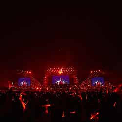「東方神起 LIVE TOUR 2017 ～Begin Again～」より （画像提供：avex）