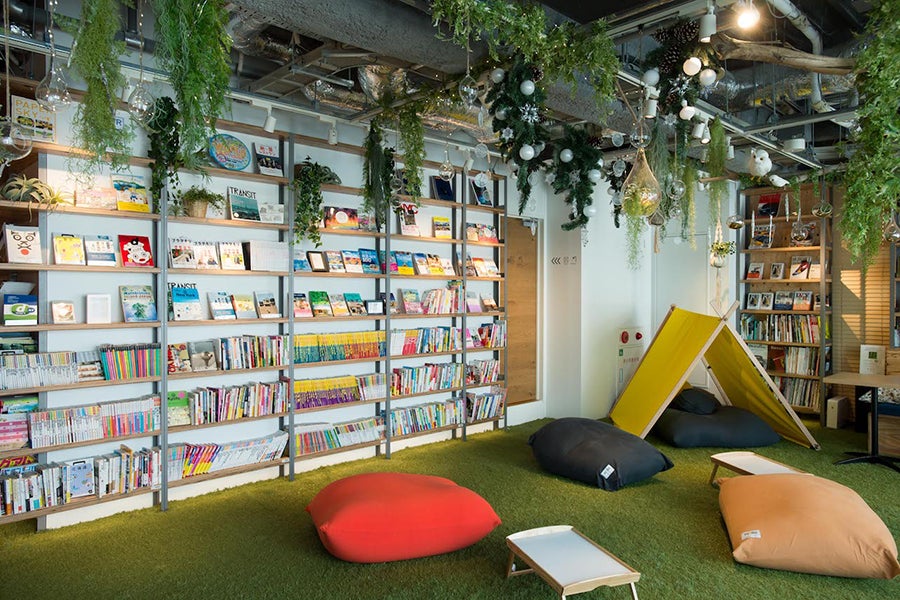 TSUTAYA BOOK APARTMENT