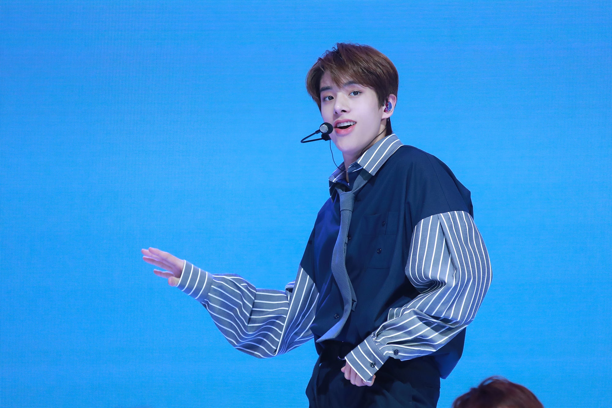 JAKE（C）BELIFT LAB