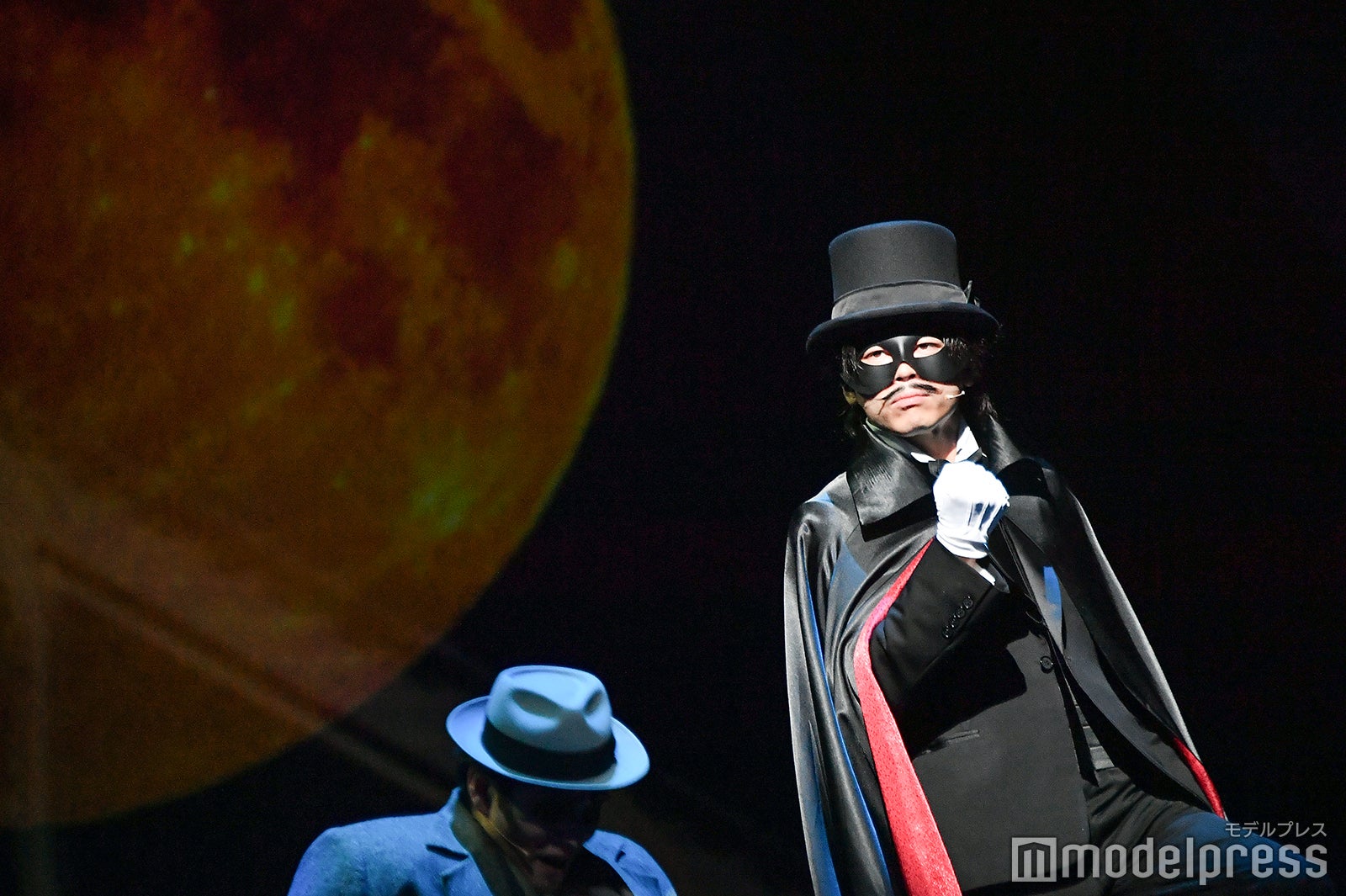 中川晃教／「怪人と探偵」フォトコールより（C）モデルプレス