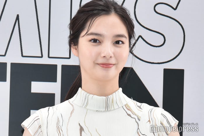 新川優愛(C)モデルプレス