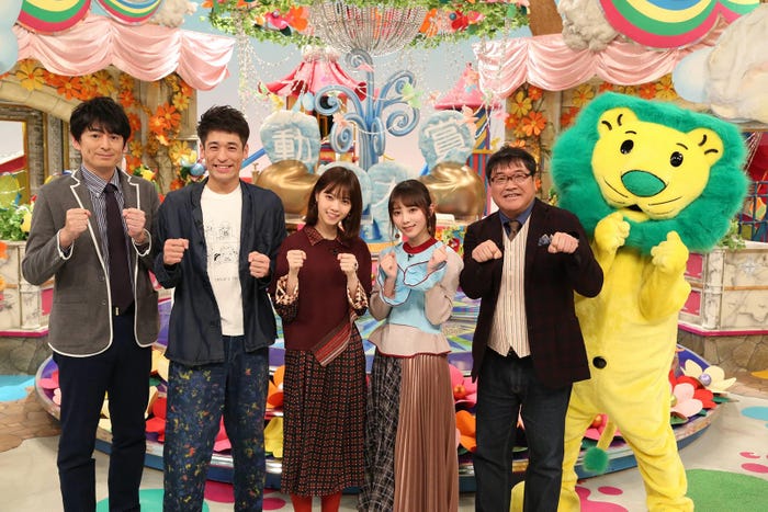 博多大吉、佐藤隆太、西野七瀬、与田祐希、カンニング竹山(C)フジテレビ