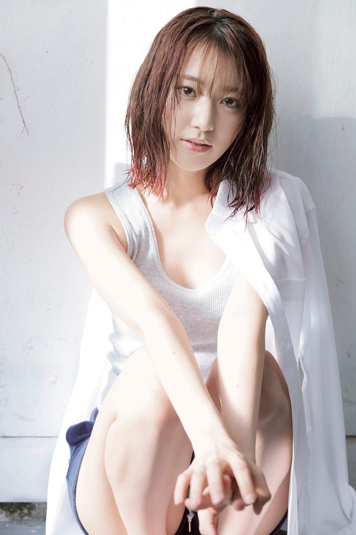 「週刊少年マガジン」24号/表紙:宮脇咲良(画像提供:講談社)