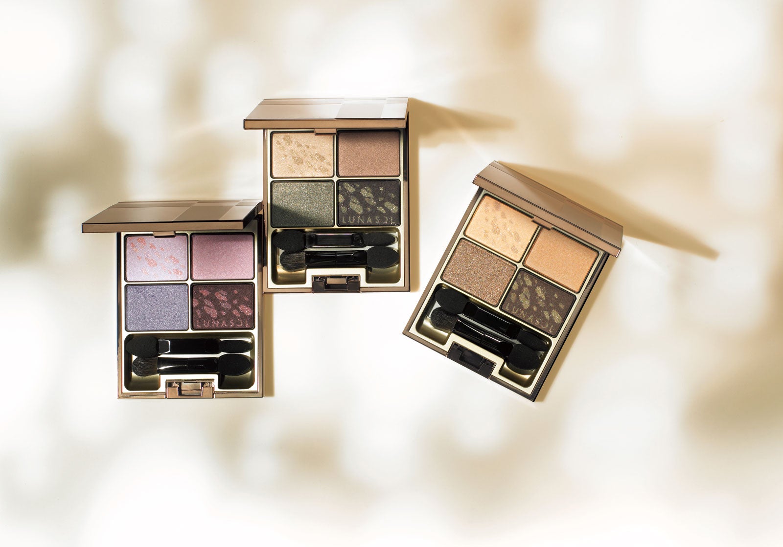 【ルナソル】この秋はナチュラルカラーで木洩れ日浄化メイク