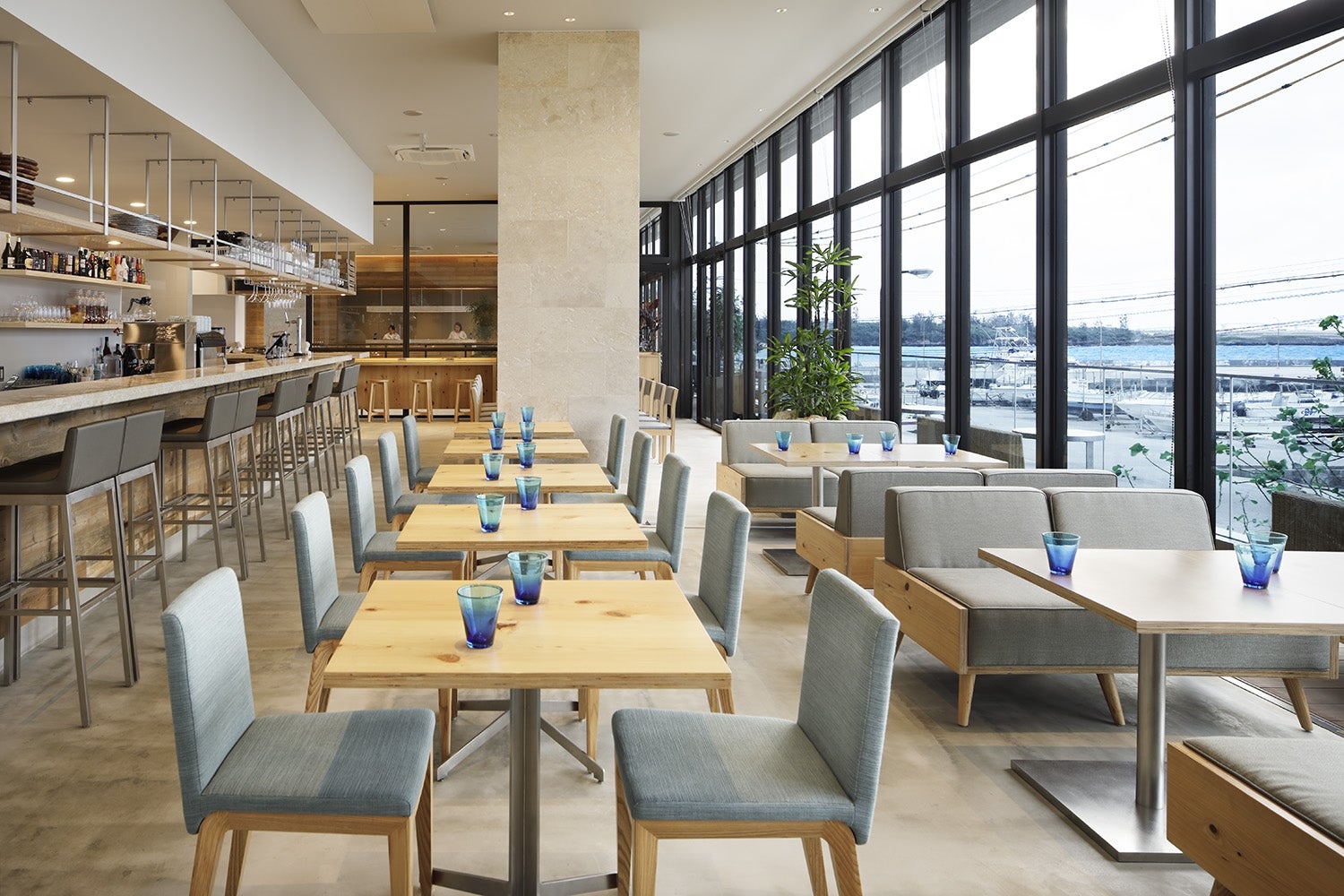 LOCUS TABLE／画像提供：UDS