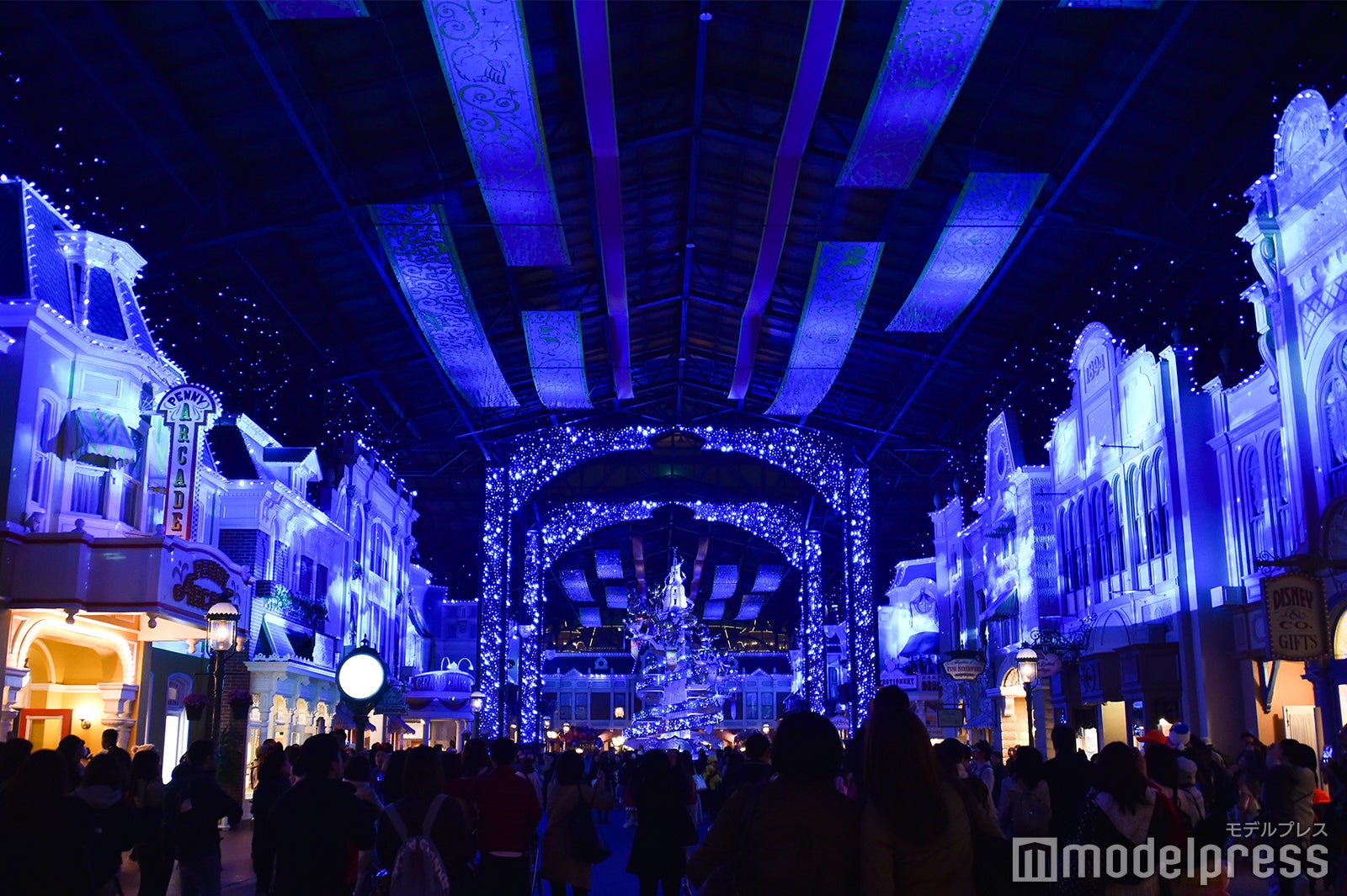 セレブレーションストリート（C）モデルプレス（C）Disney