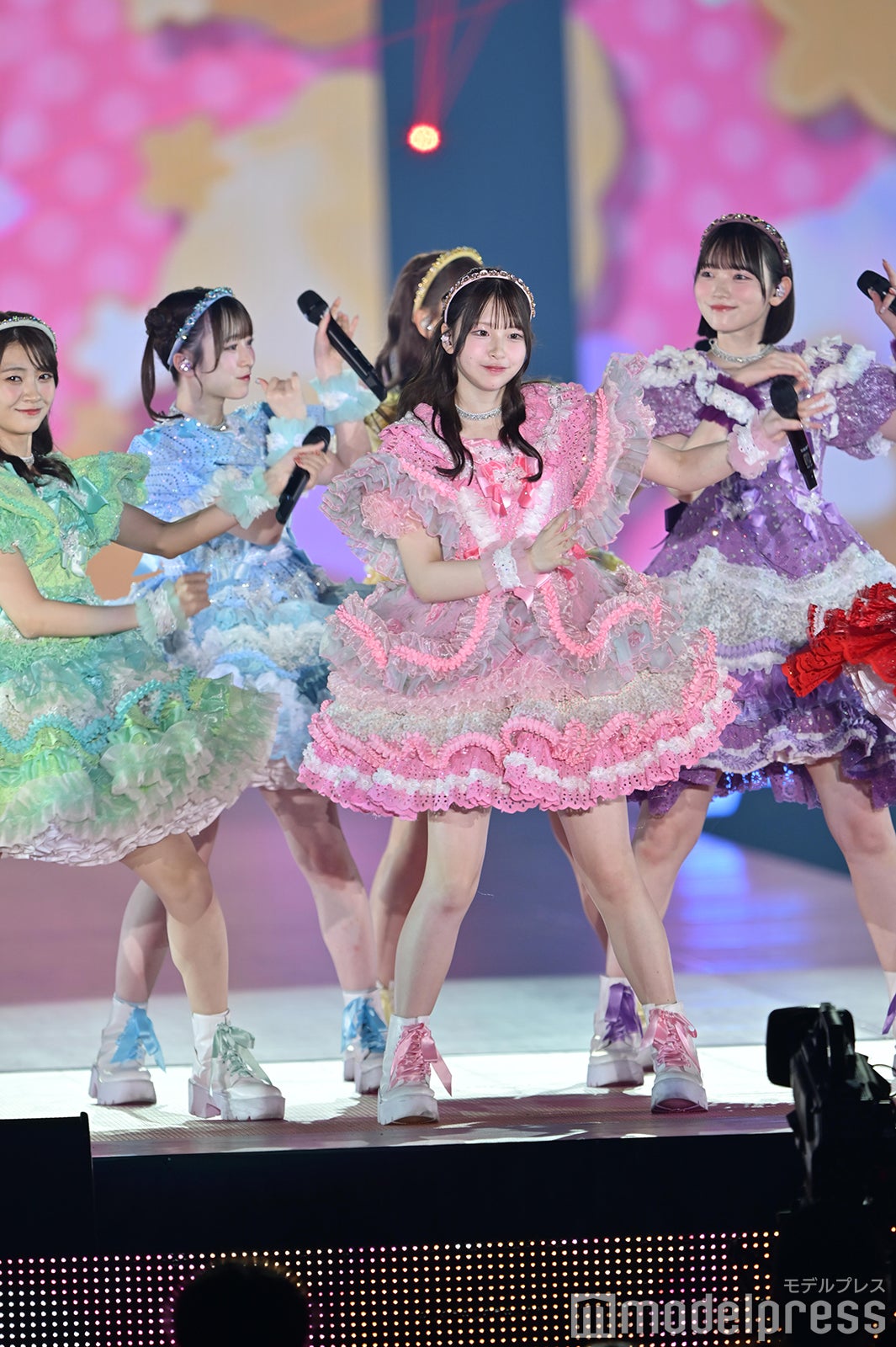 （C）モデルプレス