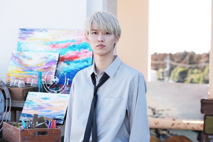 白岩瑠姫(C)2023「夜が明けたら、いちばんに君に会いにいく」製作委員会