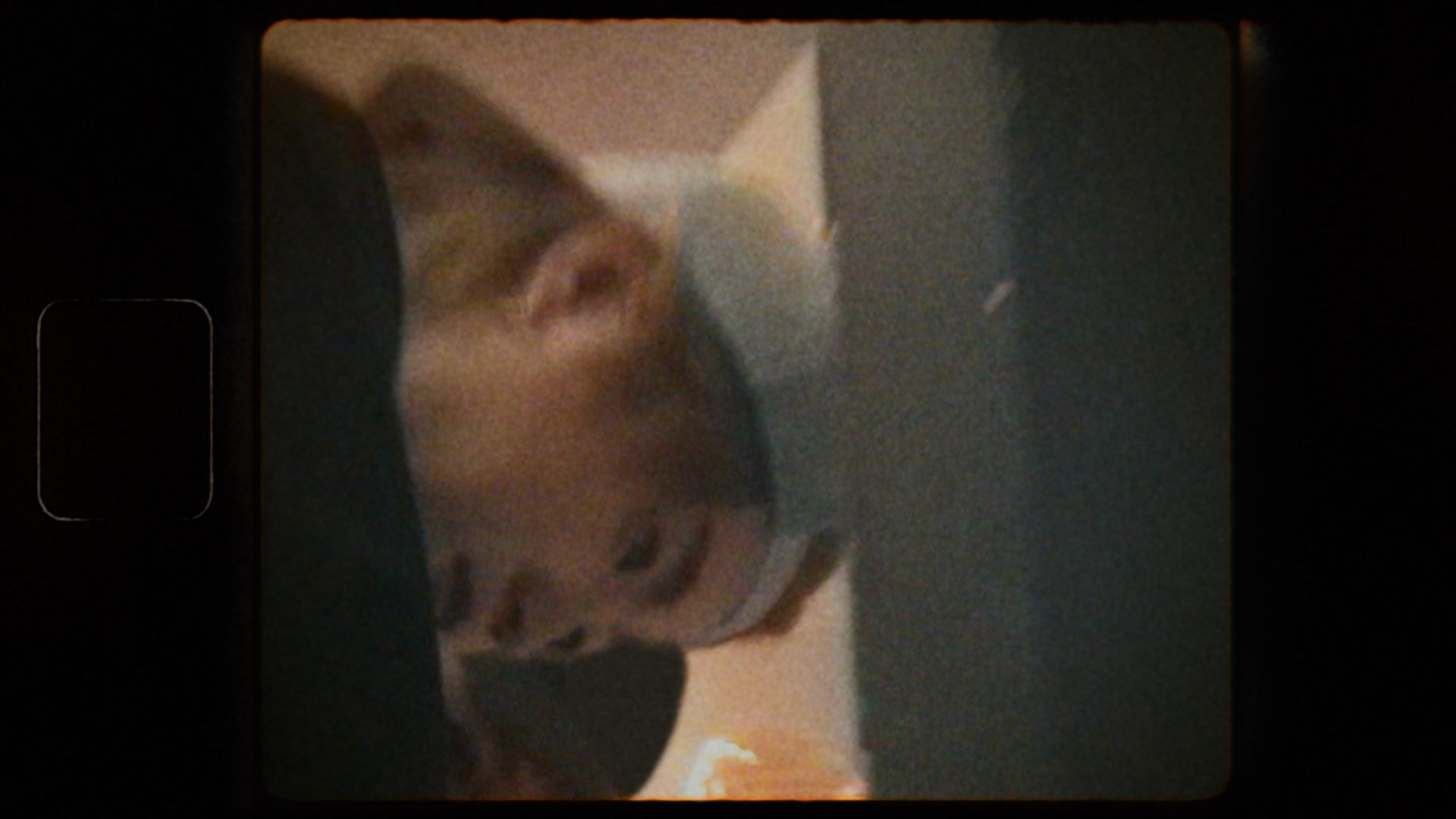 新WEBムービー「サン生と楽曲作ったよ」篇より（提供写真）