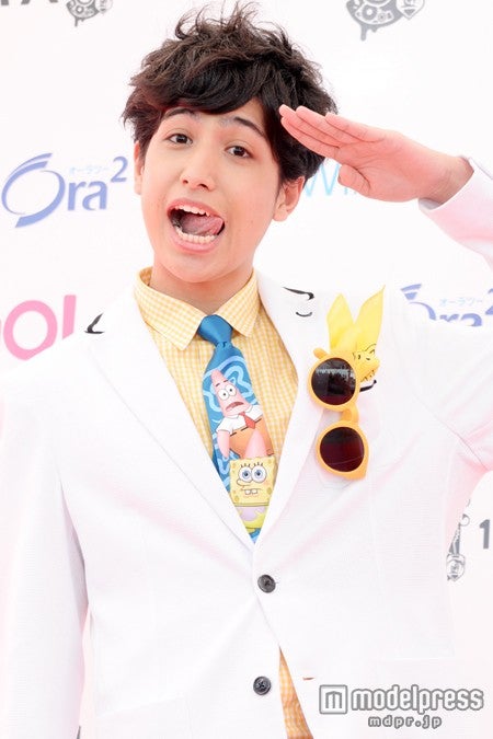 “面白すぎる”と話題のけみお、「MTV VMAJ」レッドカーペットでファンを笑わせる