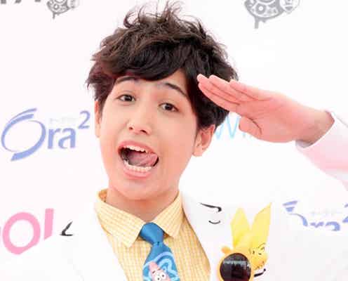 “面白すぎる”と話題のけみお、「MTV VMAJ」レッドカーペットでファンを笑わせる