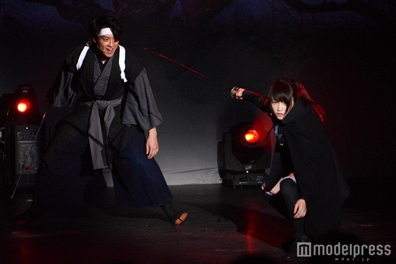 渡部秀、川栄李奈（C）モデルプレス