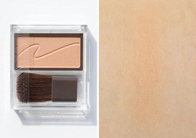 セザンヌ　ツヤ肌アイテム　チークブラッシュ　メープルアプリコット　スウォッチ