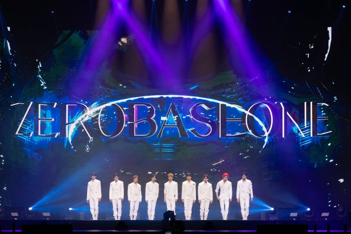 ZEROBASEONE、Wanna One「Energetic」カバー ジャン・ハオ＆ソン・ハンビンでMCこなす＜KCON HONG KONG 2024＞