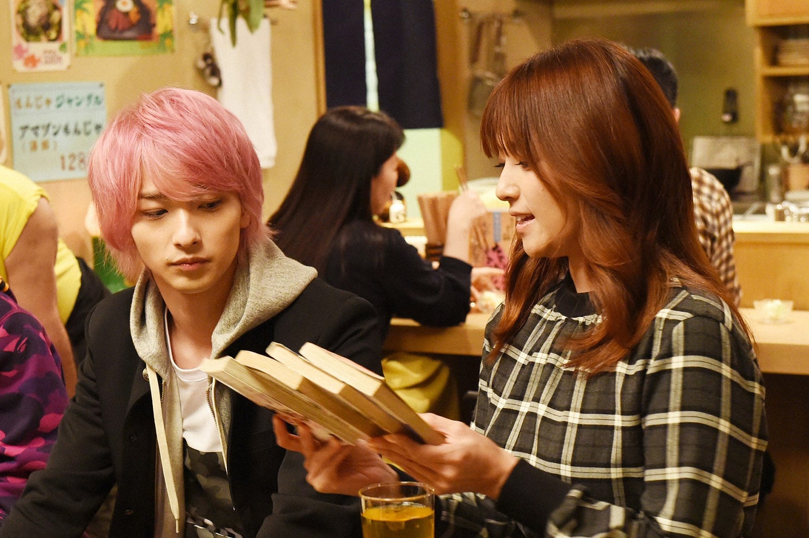 横浜流星、深田恭子／「初めて恋をした日に読む話」第3話より（C）TBS