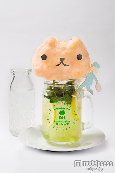 「お兄さんの愛情たっぷりカピバラさんソーダ」￥920（税抜）（C）TRYWORKS