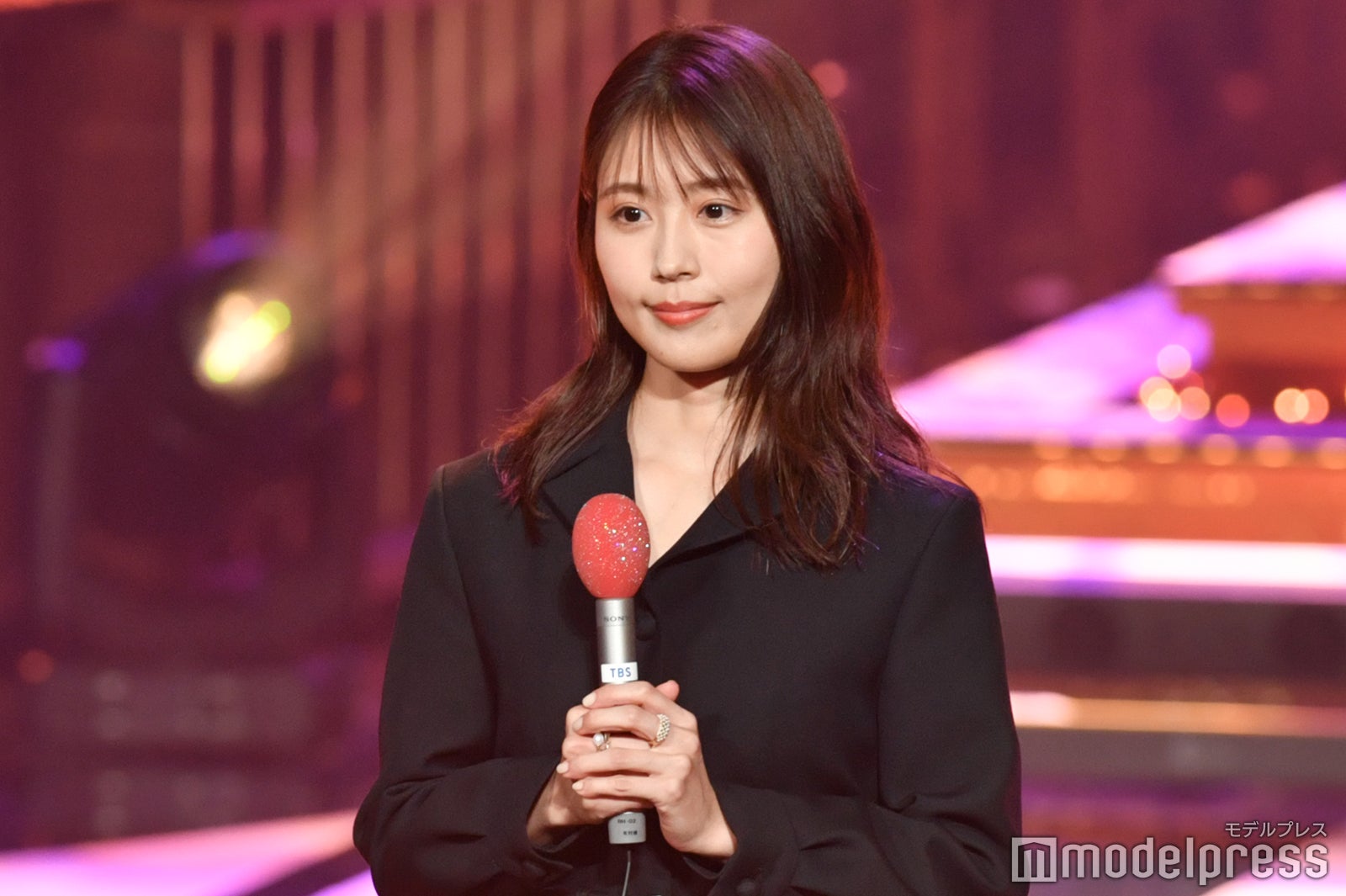 （C）モデルプレス