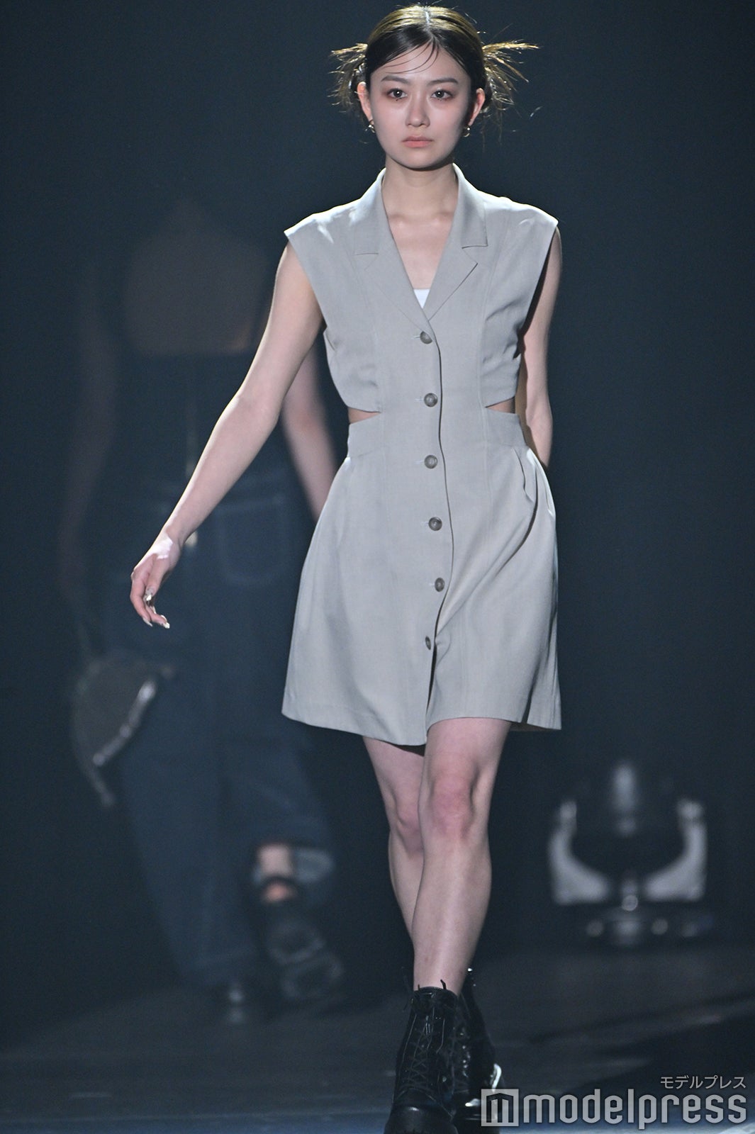 （C）モデルプレス