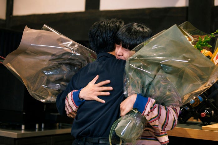 柳楽優弥、坂東龍汰(C)TBS