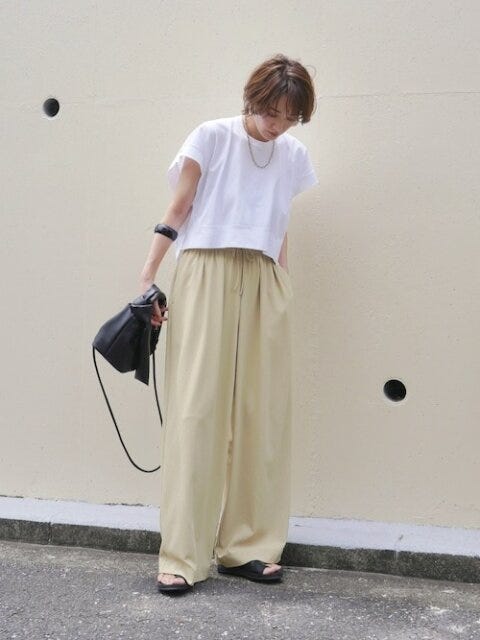 ワイドパンツコーデ