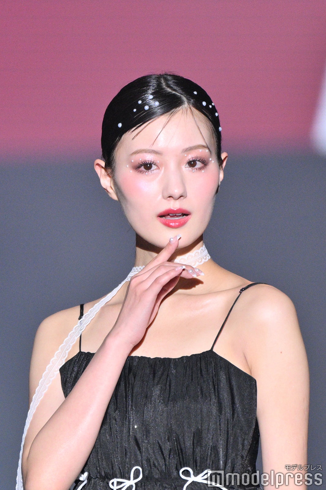 （C）モデルプレス